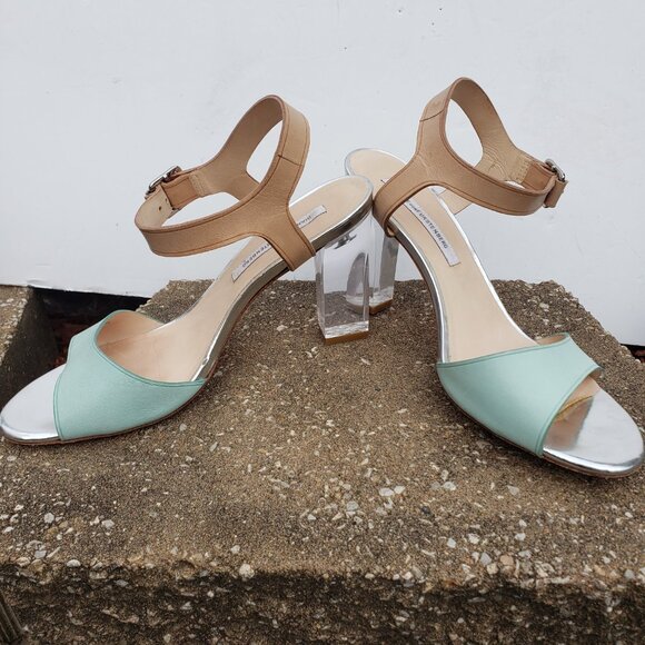 Diane Von Furtenberg Lucite Transparent Chunky Heel Ankle Strap Sandals 8M - Picture 5 of 14